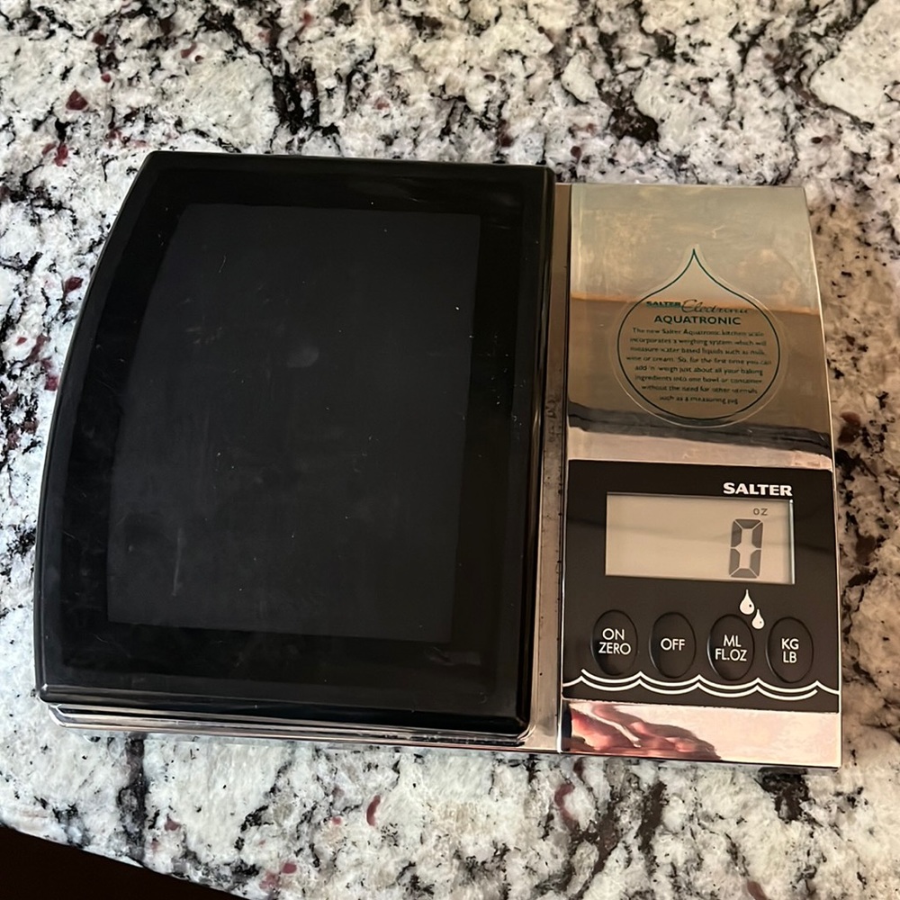 Salter scale new batteries.